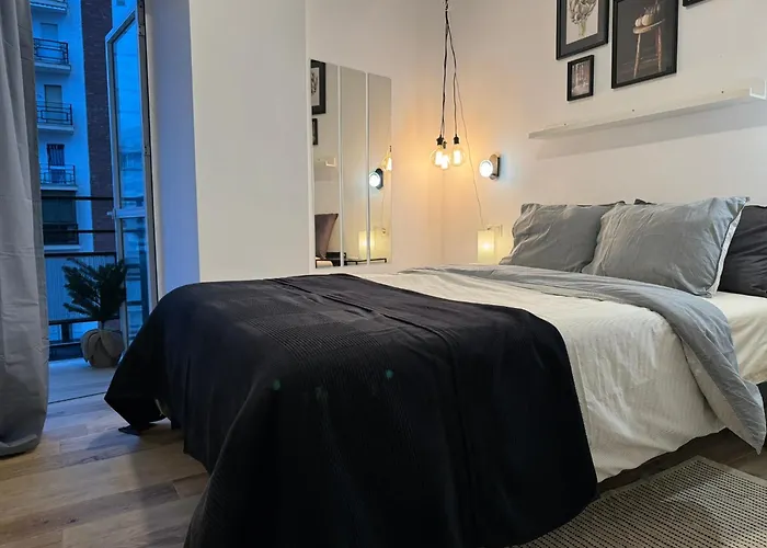 Alex - Your Away Including Breakfast - In A Real 3* Fuengirola